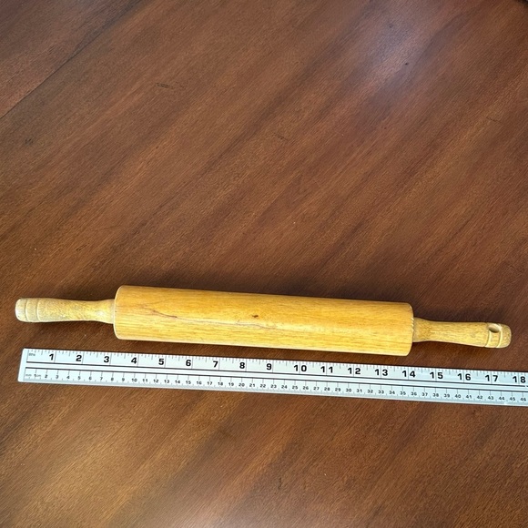 🌟3/$20🌟 WOOD Rolling Pin - Picture 4 of 9